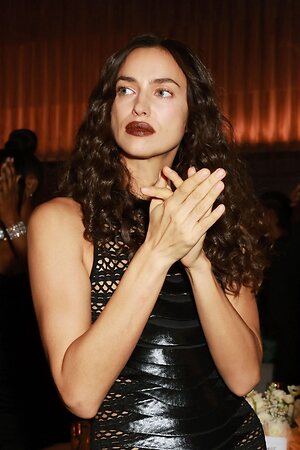 Irina Shayk leaked photo #1100