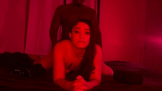 Iris Ivy Nude Leaked Photo #3