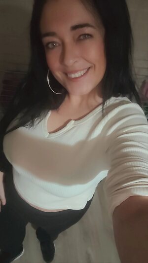 Irish women leaked photo #3