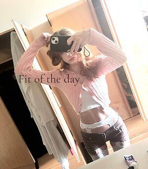 iris_sisto leaked photo #5