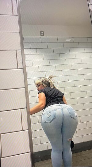 irmaalvarez3 Nude Leaked Photo #8