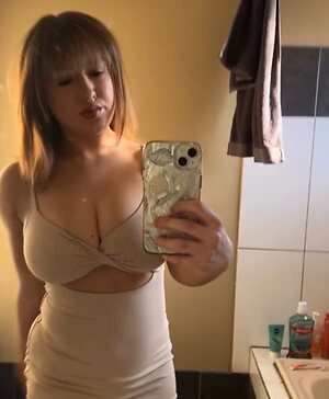 Isabel crawford leaked photo #4
