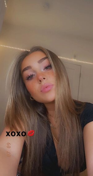 Isabel K leaked photo #33
