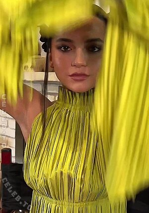 Isabela Merced Nude Leaked Photo #9