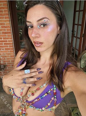 Isabela Reda Nude Leaked Photo #5