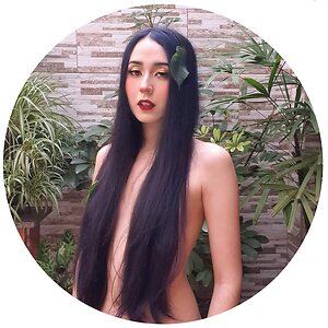 Isabela Tiemi leaked photo #34