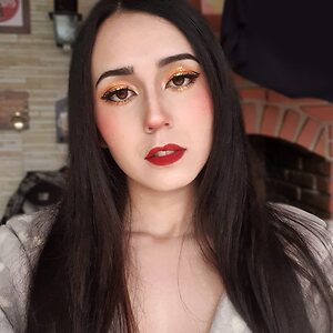 Isabela Tiemi leaked photo #35