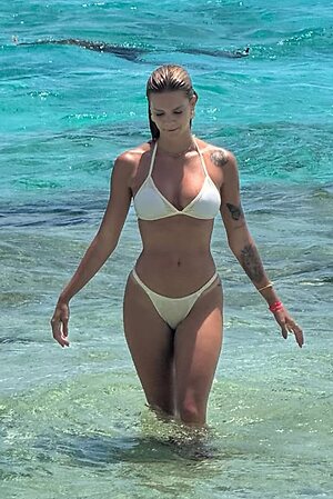 @isabelamorettti leaked photo #18
