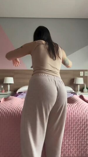 Isabella Lacerda leaked photo #15