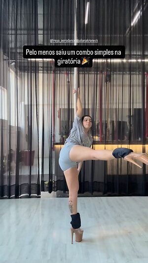 Isabella Lacerda leaked photo #27