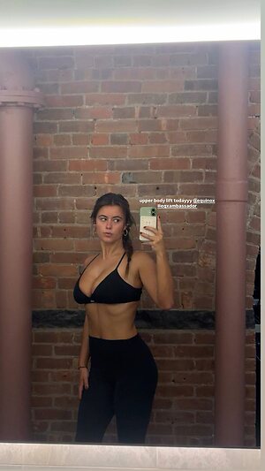 Isabella Lauren
