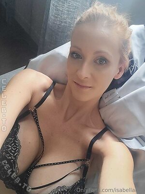 Isabella Lui Nude Leaked Photo #131