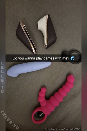 Isabella200 Nude Leaked Photo #14