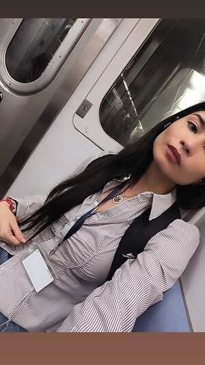 Set 32 — 7 photos