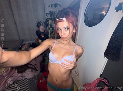 Isabellaroy Nude Leaked Photo #19
