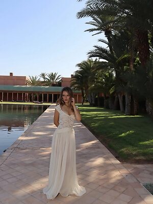 Isabelle Clarke leaked photo #13