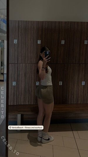 Isabelle Nude Leaked Photo #12