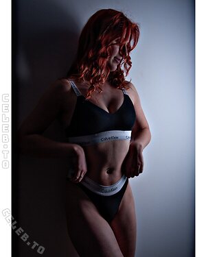 isabxllx.sdr Nude Leaked Photo #2