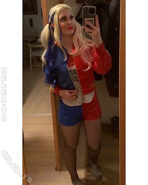 isabxllx.sdr Nude Leaked Photo #23