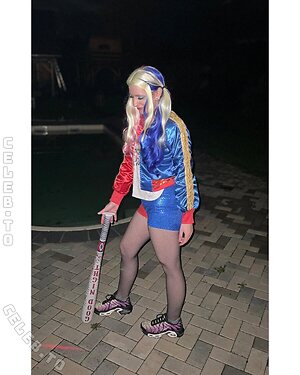 isabxllx.sdr Nude Leaked Photo #24