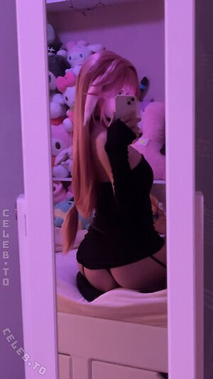 Isi.cosplay Nude Leaked Photo #7