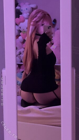 Isi.cosplay Nude Leaked Photo #9