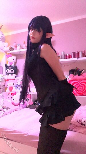 Isi.cosplay Nude Leaked Photo #35