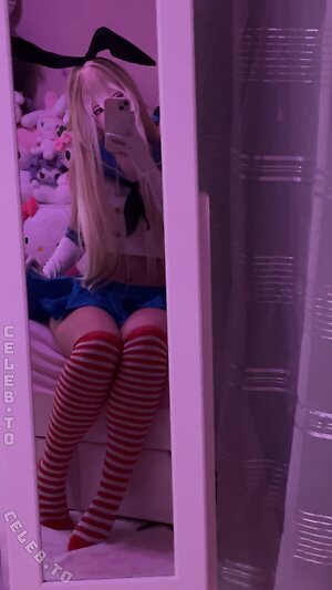 Isi.cosplay Nude Leaked Photo #50