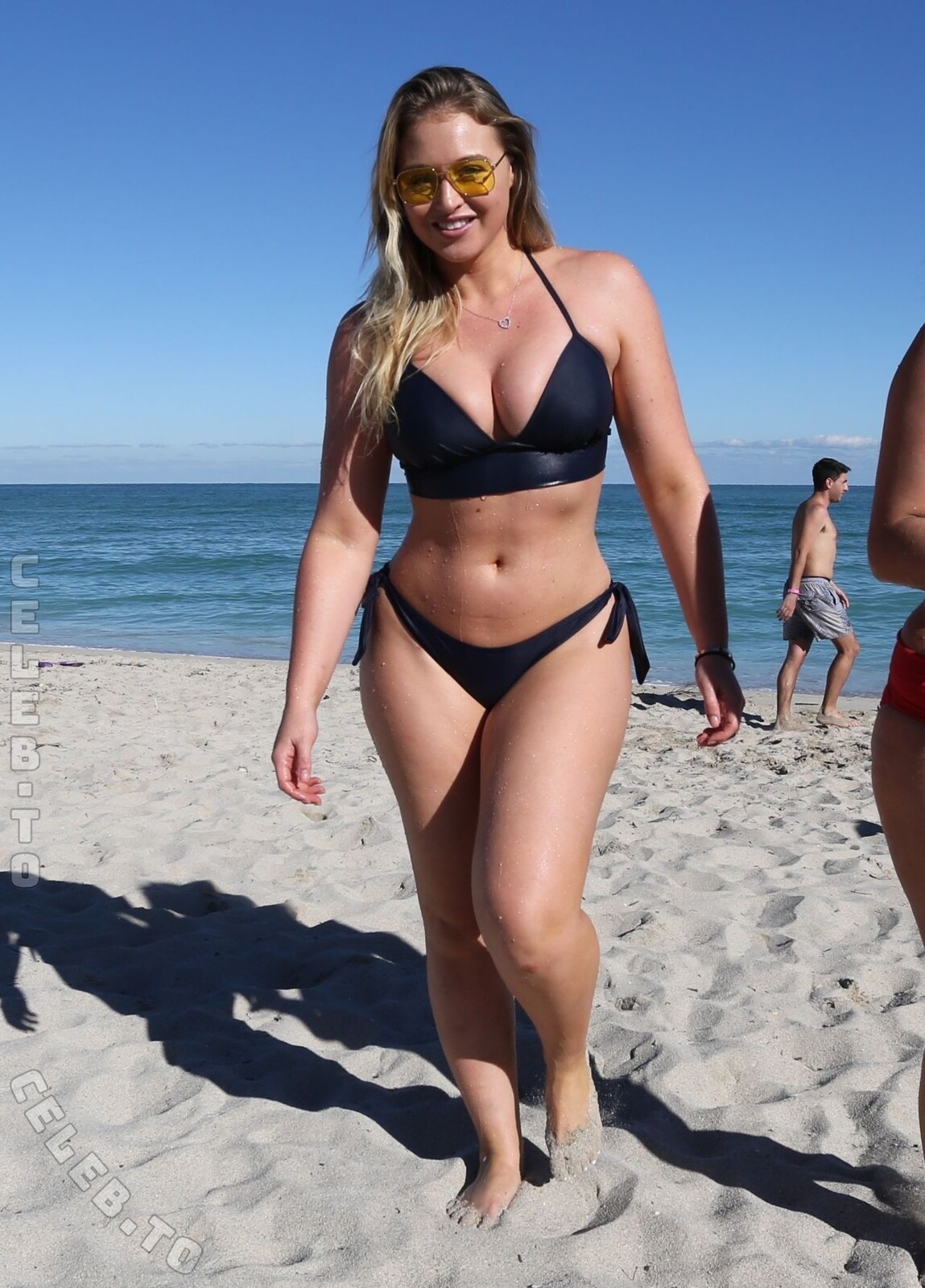 Iskra Lawrence photo