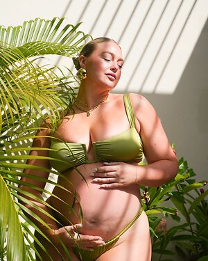 Iskra Lawrence leaked photo #332