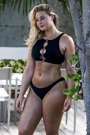 Iskra Lawrence