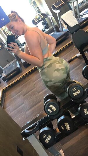 Iskra Lawrence leaked photo #352