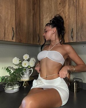 island.angel leaked photo #2