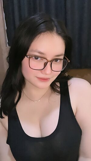 Ismi Nurbaiti leaked photo #9