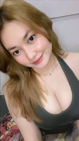 Ismi Nurbaiti leaked photo #11
