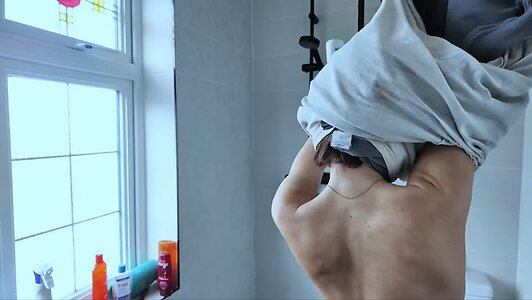 Isobel Burwood leaked photo #12