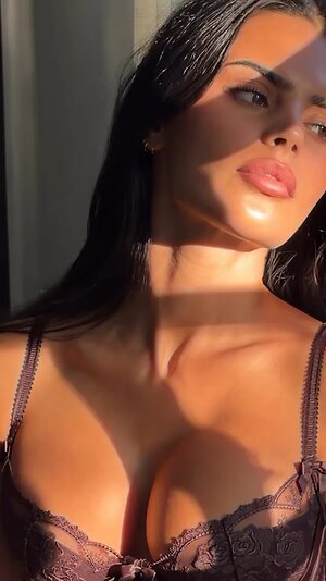 issy francis-baum