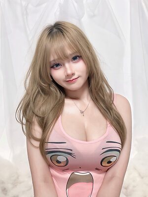 Itsch.y leaked photo #3
