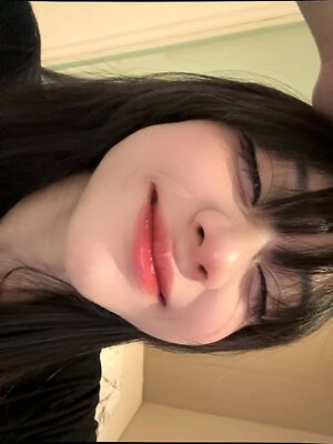 Itsch.y leaked photo #64