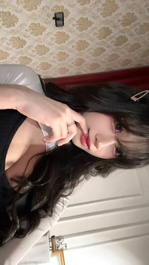 Itsch.y leaked photo #83
