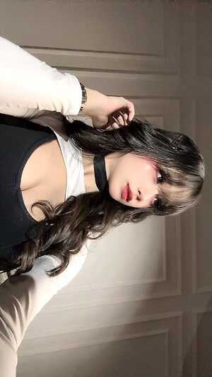 Itsch.y leaked photo #84
