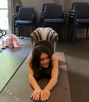 itsKatchii Nude Leaked Photo #2