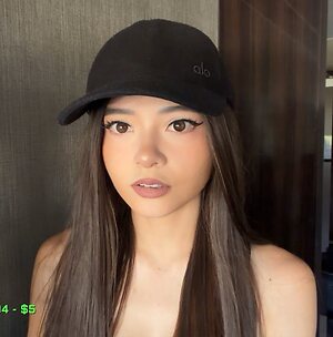 itsKatchii leaked photo #32