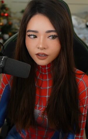 itsKatchii leaked photos