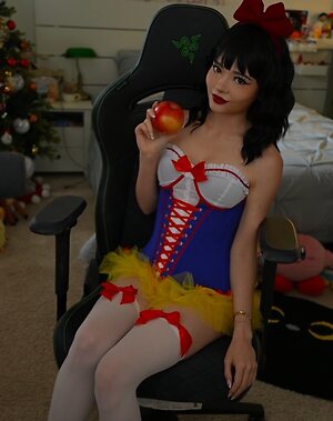 itsKatchii leaked photo #226