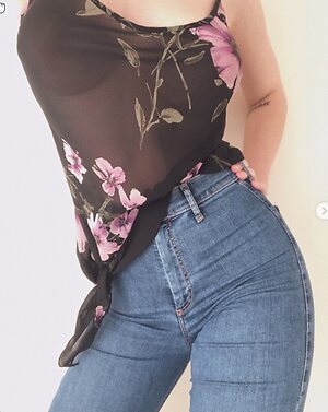 Itsmegan leaked photo #4