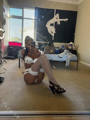 Itsmistaz leaked photo #62