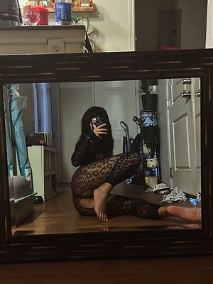 its_that_girl_983 leaked photo #20