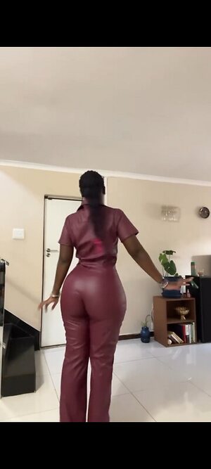 its_tshego34 leaked photo #4