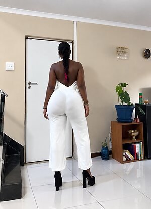 its_tshego34 leaked photo #8